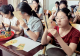 信阳师范大学文学院暑期“三下乡”社会实践团队走近罗山皮影戏开展非遗传承实践活动